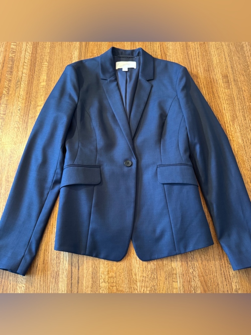 BOSS Hugo Boss Navy Virgin Wool
Dress & Blazer Set Size 4 - Picture 3 of 16